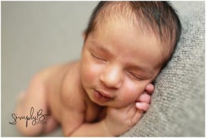 edmonton newborn photographer