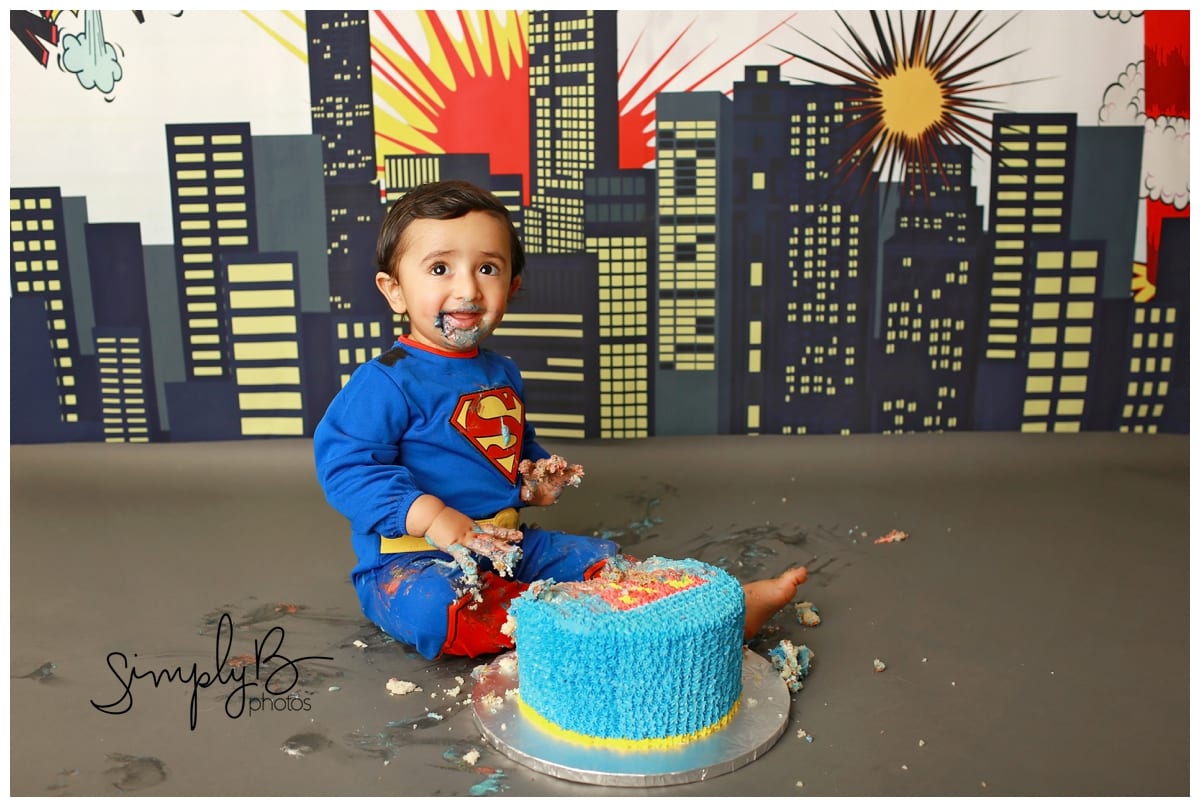 edmonton cake smash photographer superhero