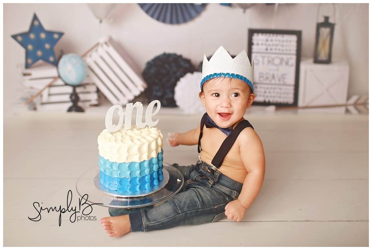 edmonton baby cake smash photographer 1 year old