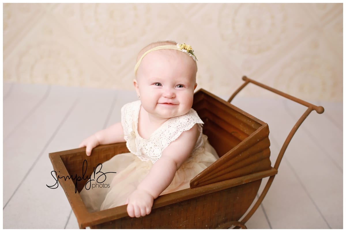 edmonton baby photography studio baby girl sitter session