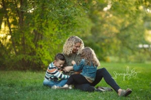 edmonton family photographer mini session summer