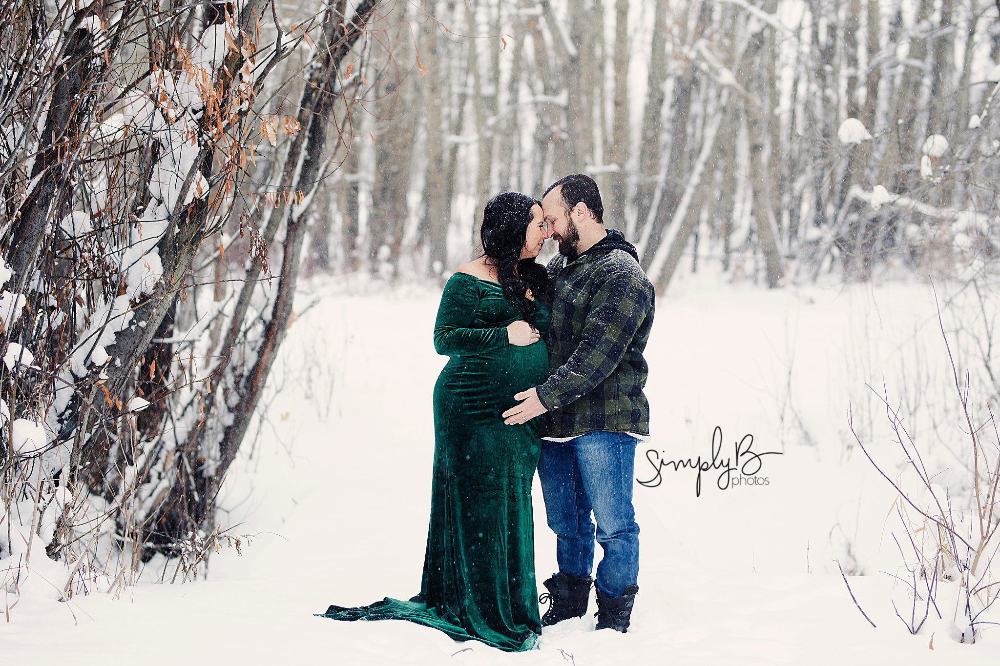 edmonton maternity photographer