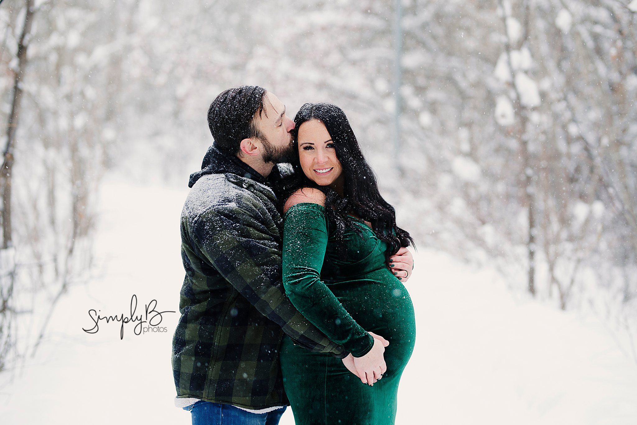 edmonton maternity photographer