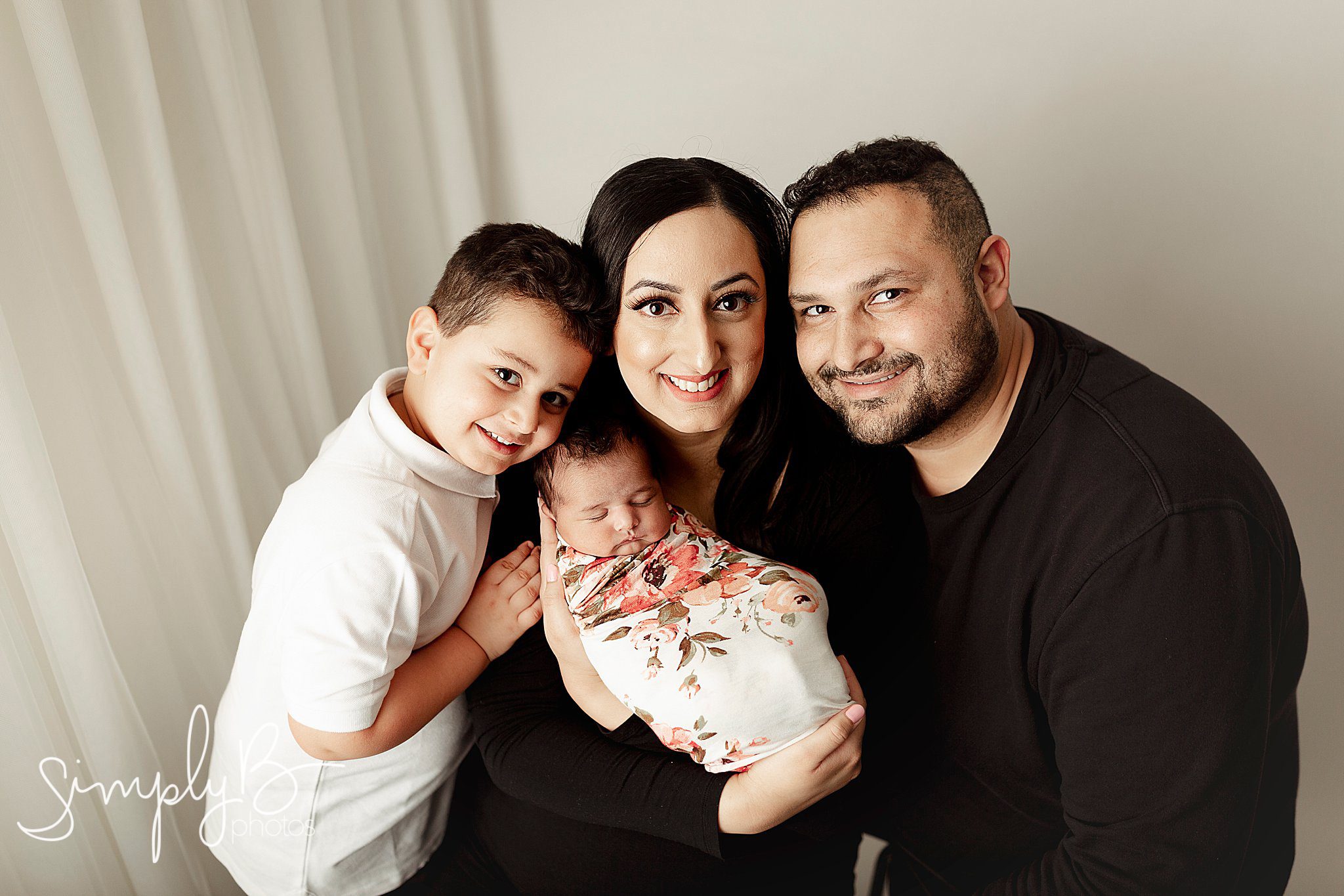 edmoton newborn photographer
