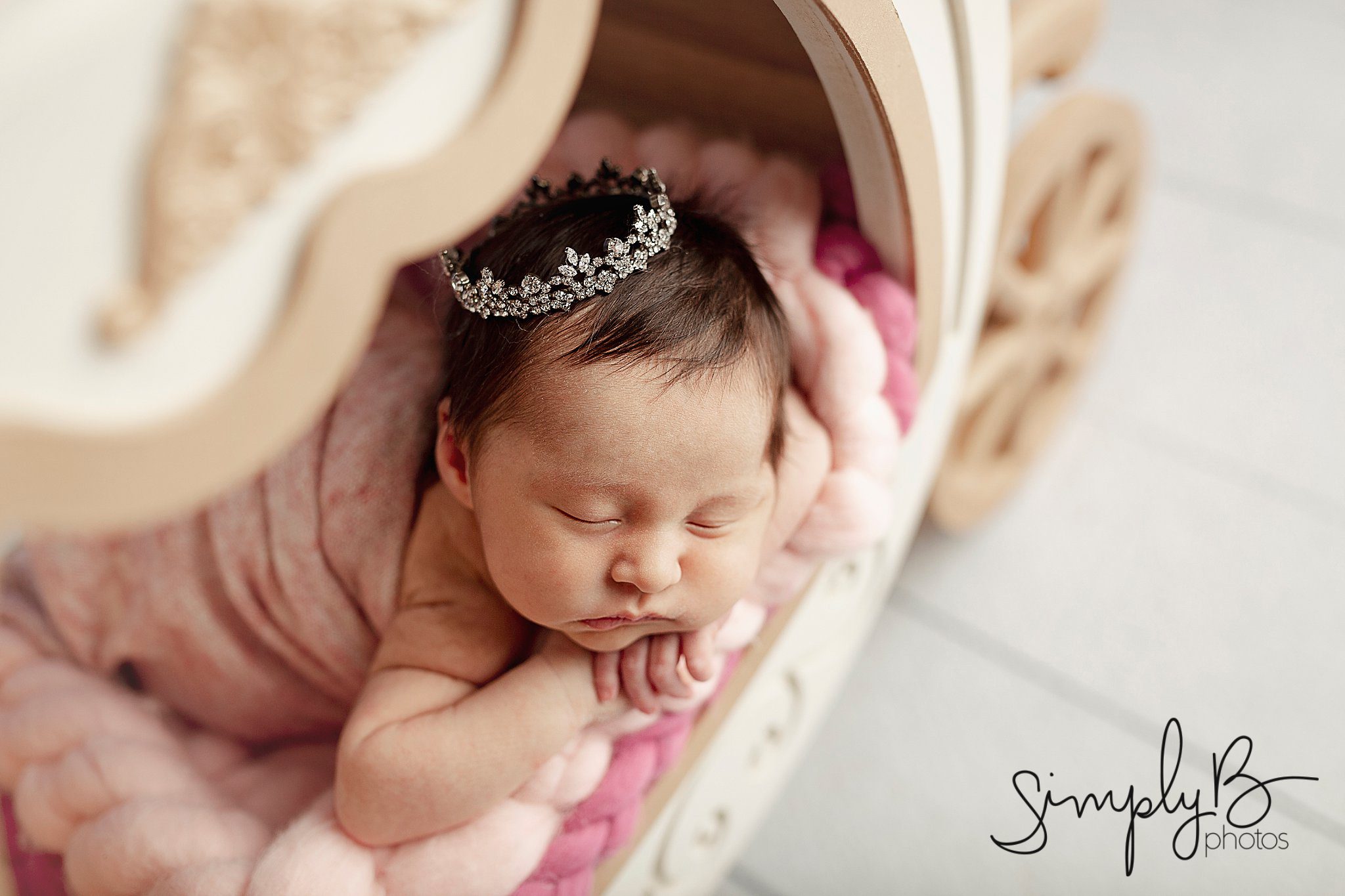 edmonton newborn photography studio