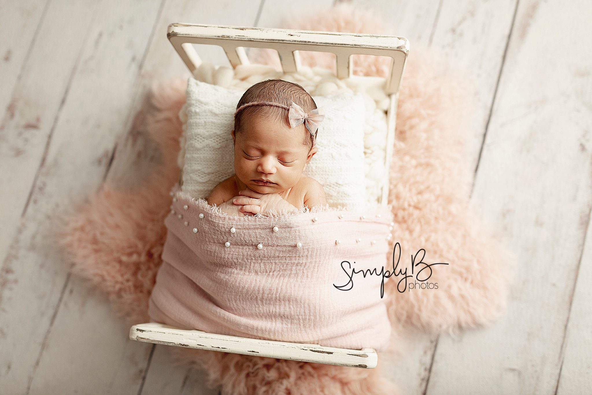 edmonton newborn baby photographer