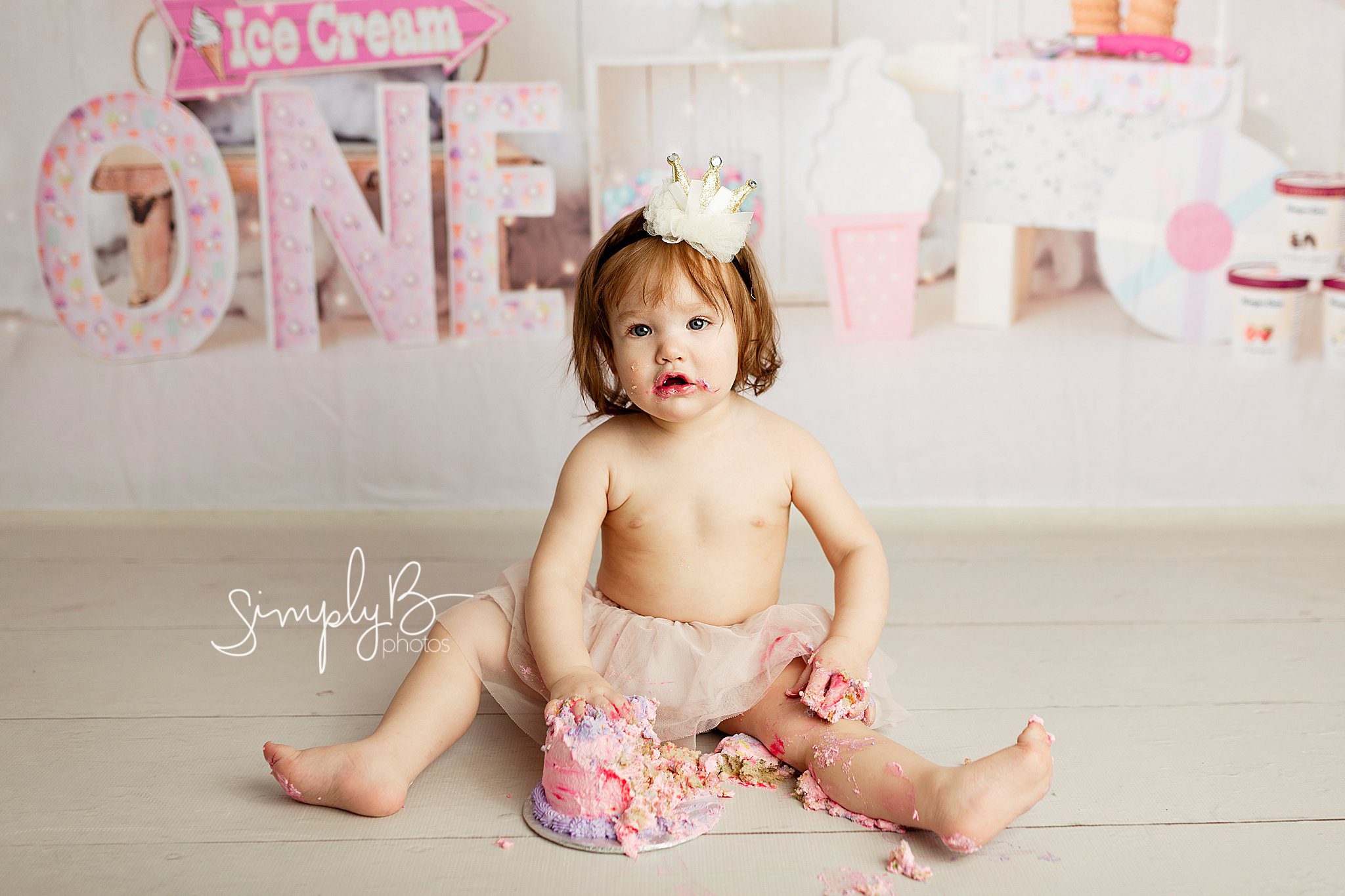 edmonton cake smash baby photographer