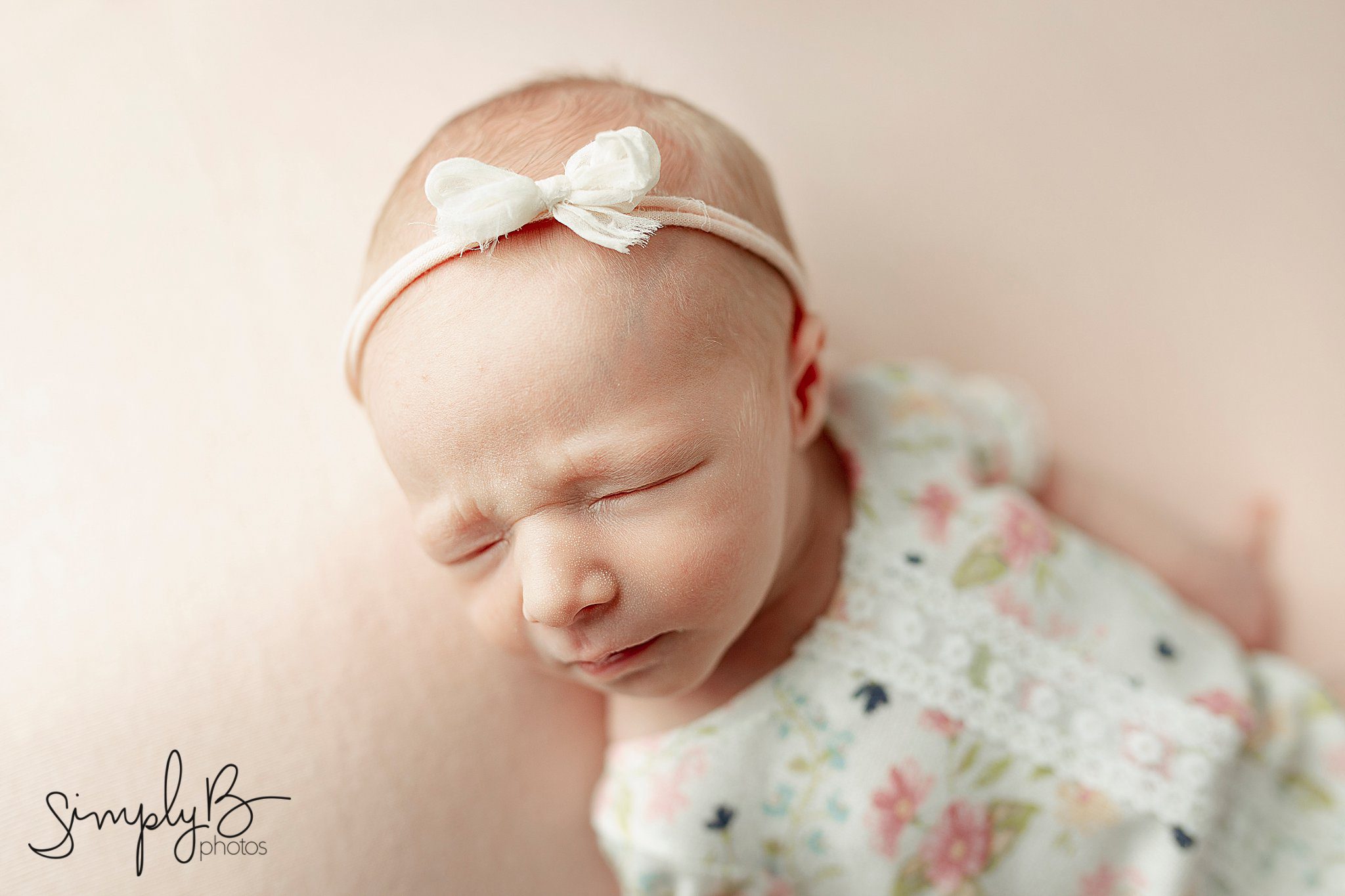 edmonton newborn photographer
