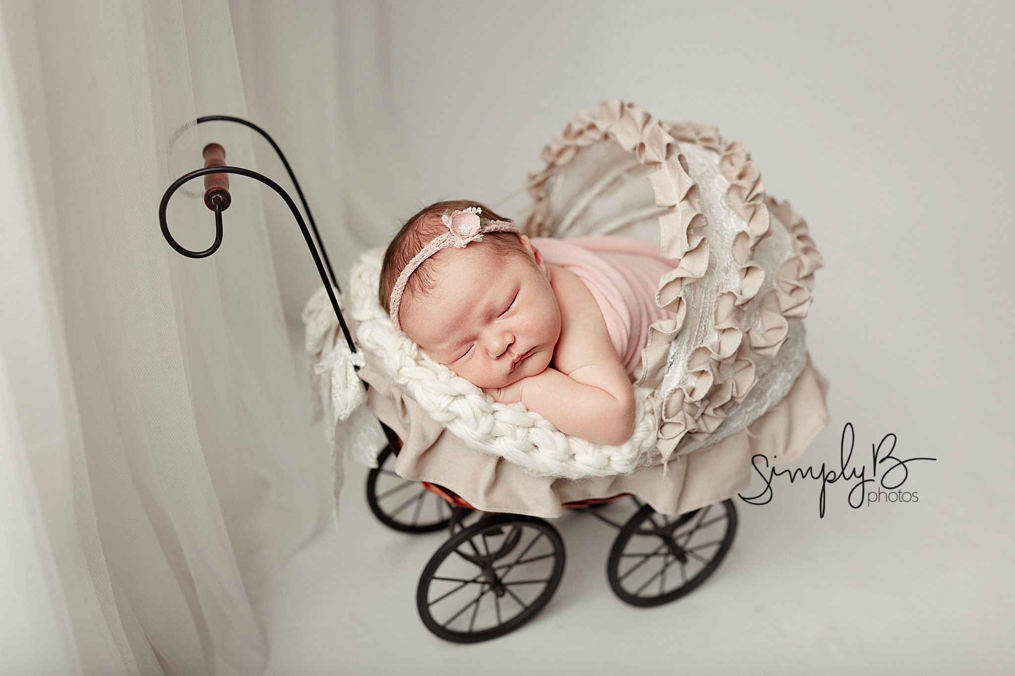 sherwood park newborn photographer