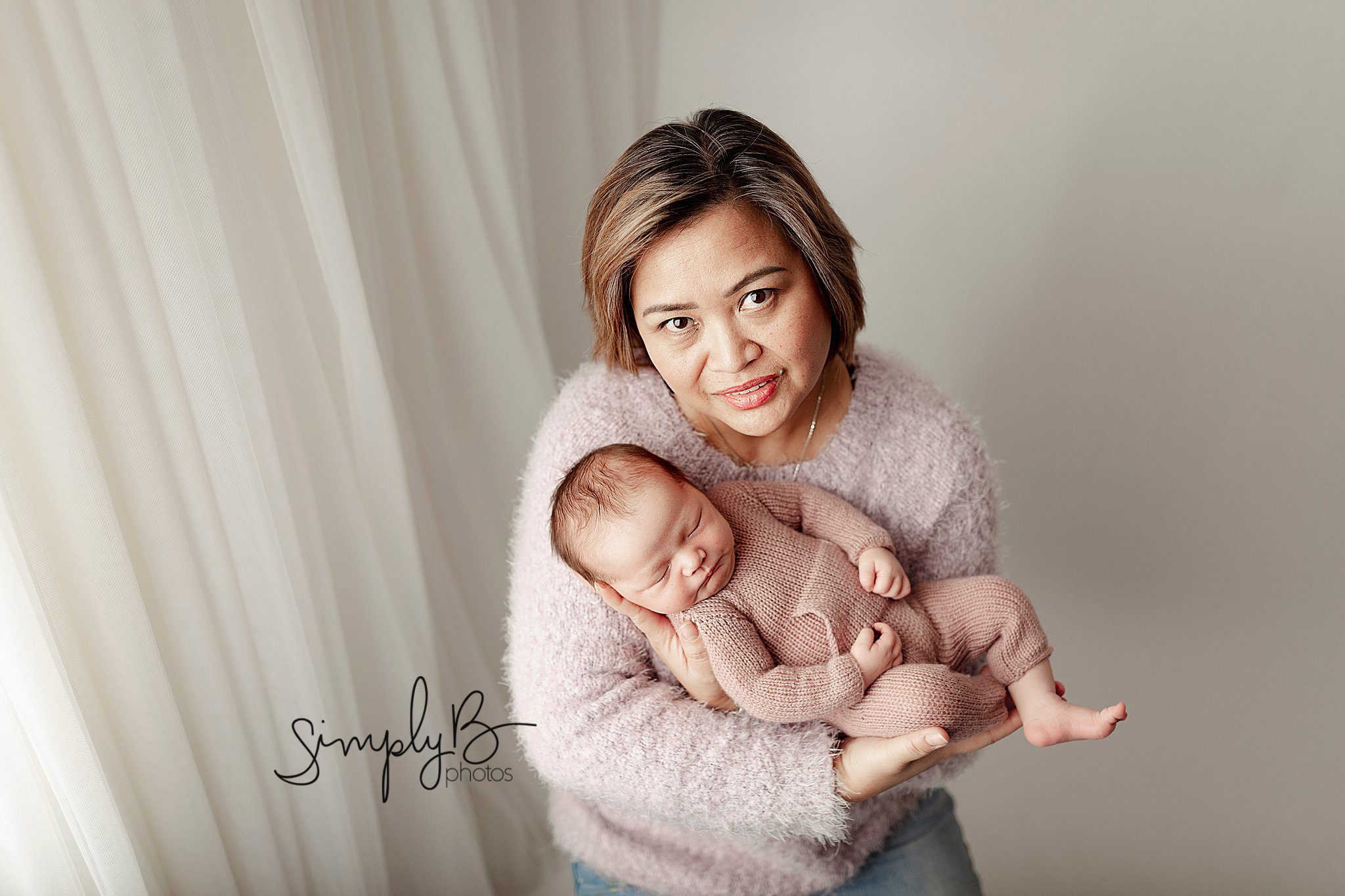 sherwood park newborn photographer