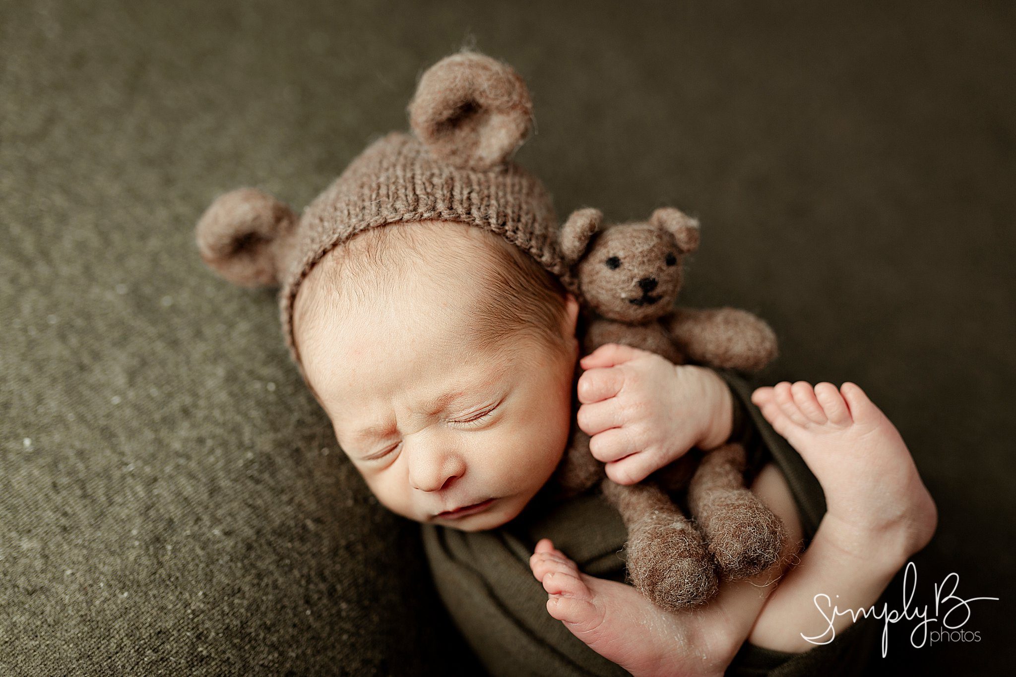 sherwood park newborn photographer