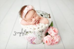Edmonton newborn photographer