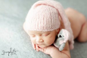 edmonton newborn photographer studio