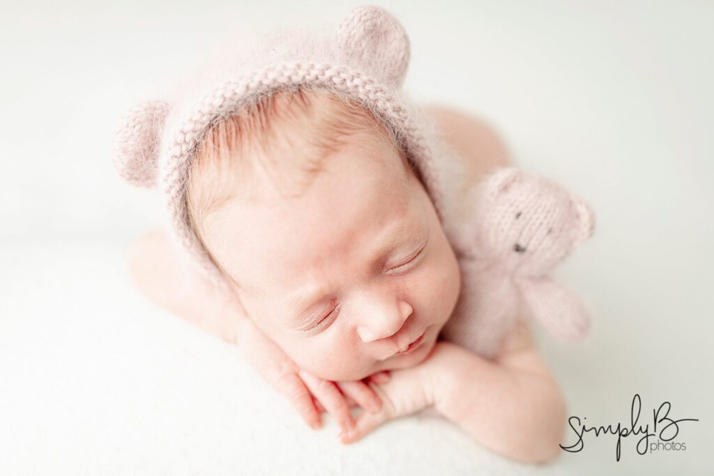 edmonton newborn photographer