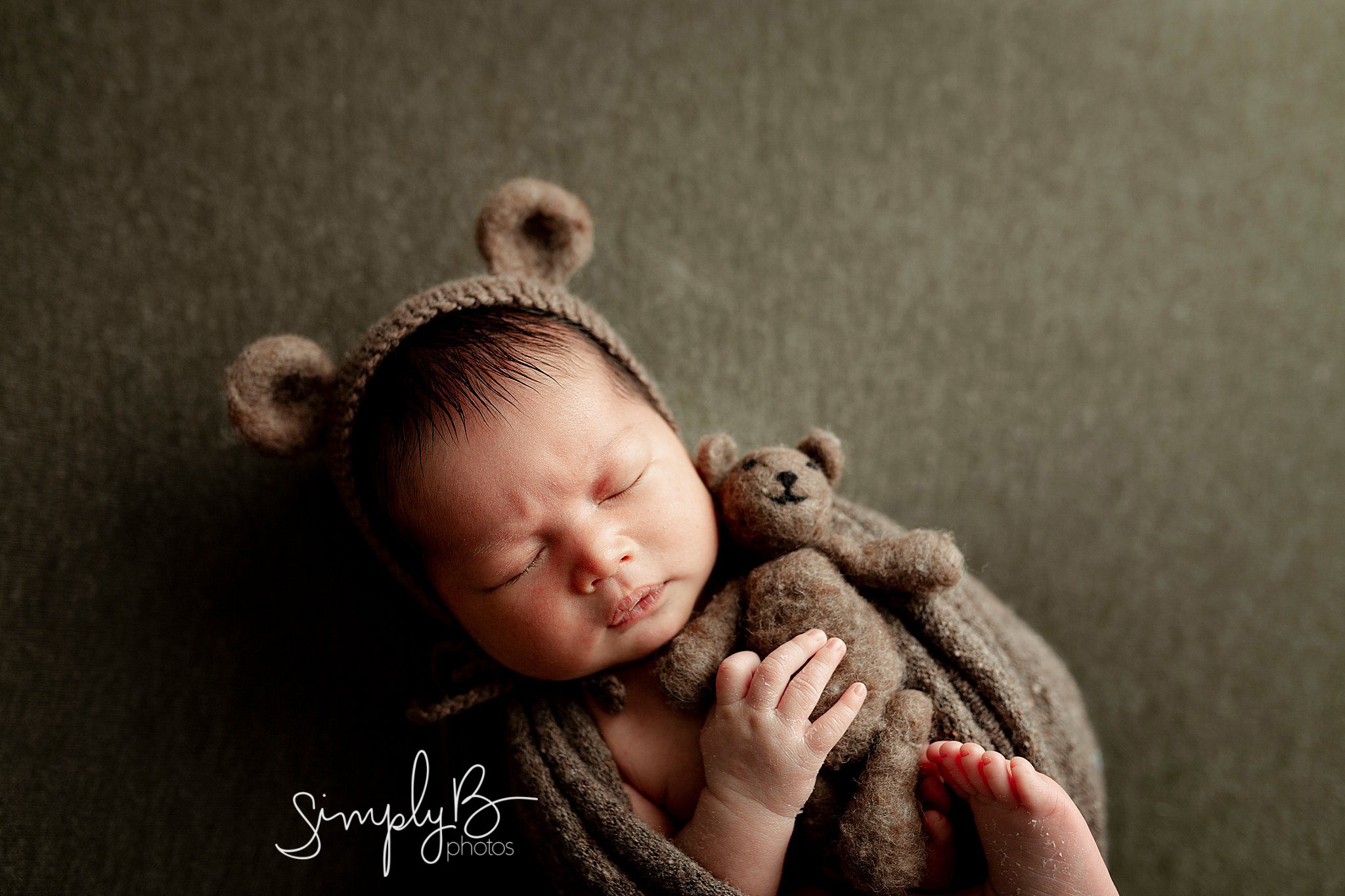 Edmonton Newborn Photographer