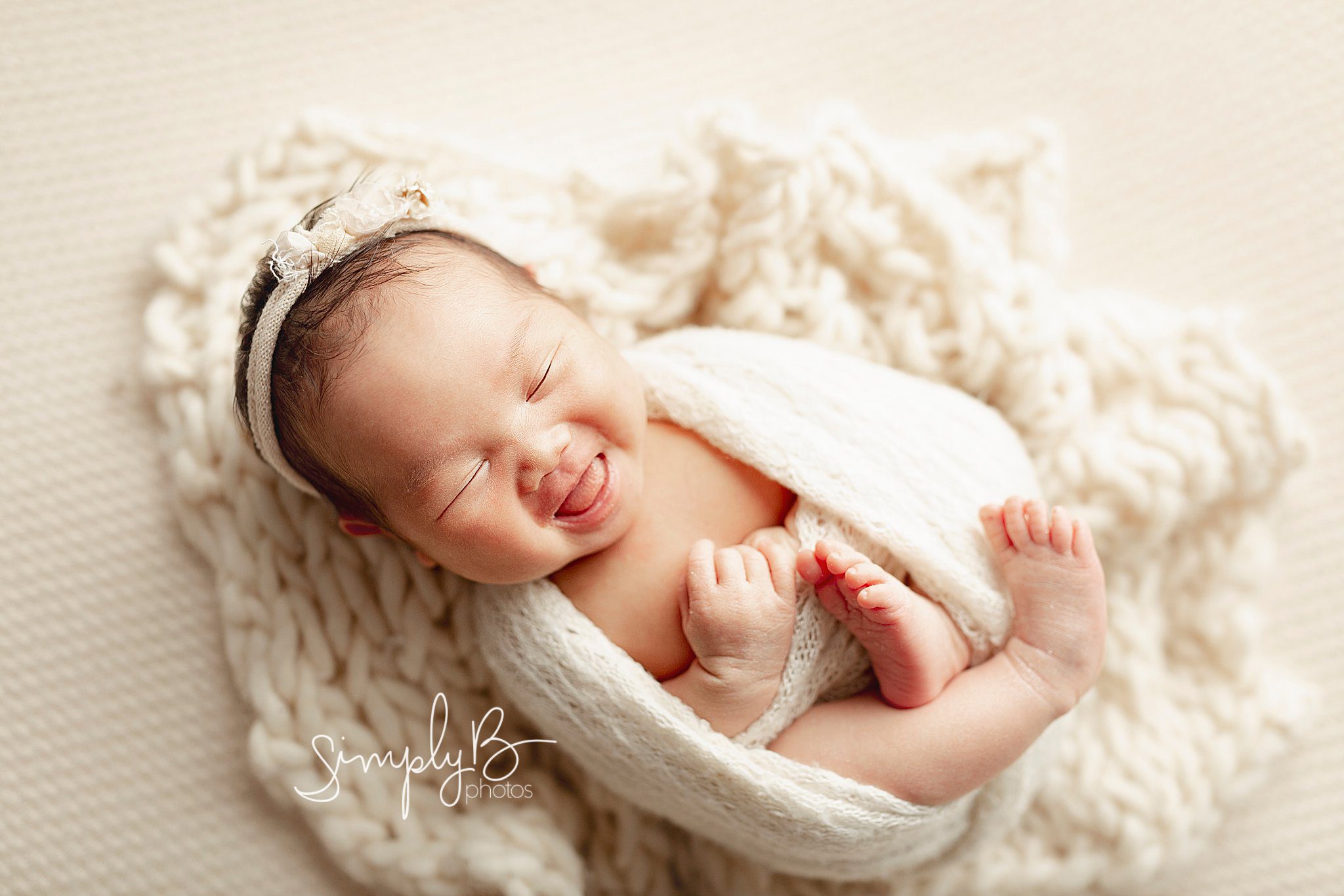 edmonton newborn photographer studio