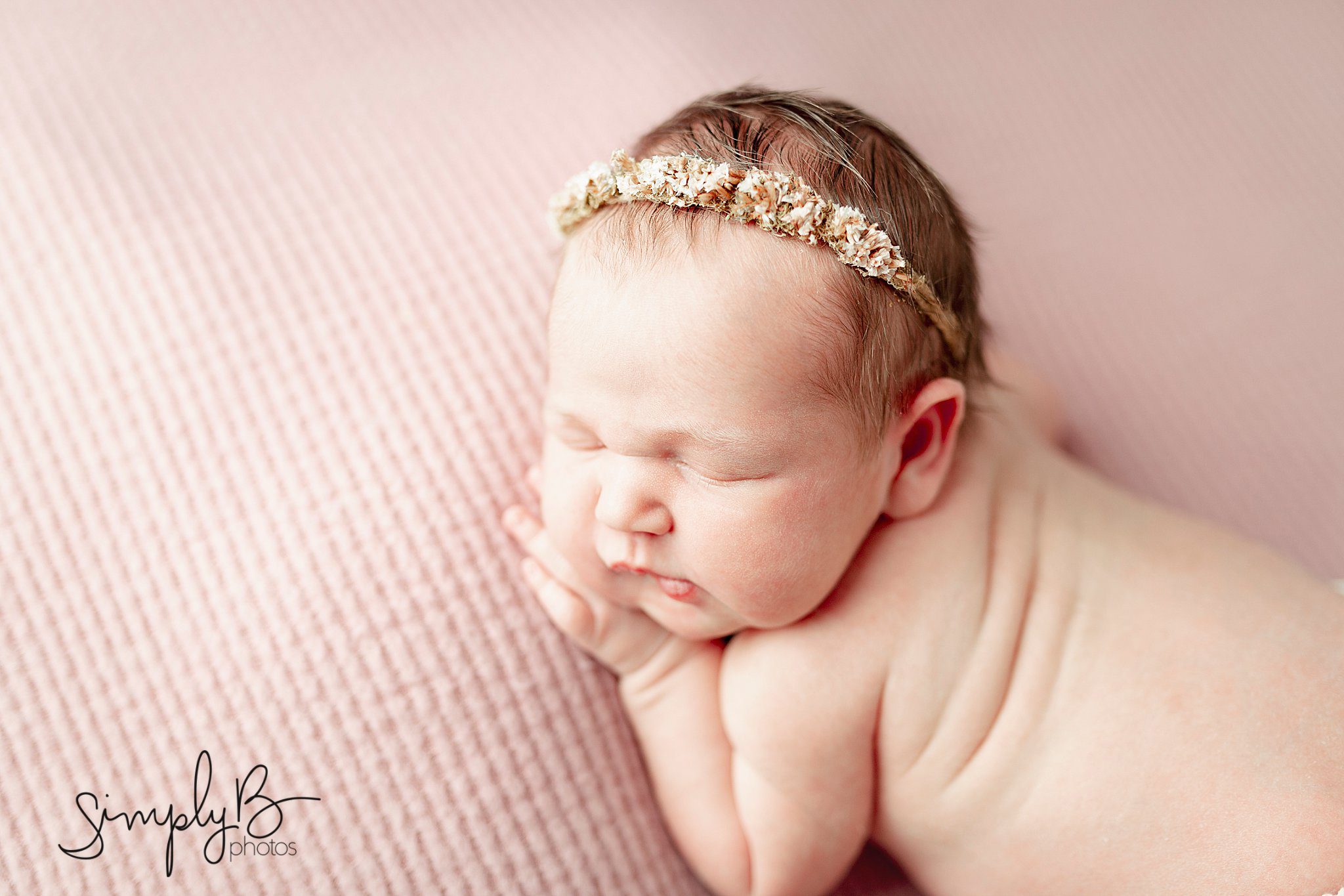 edmonton newborn photographer