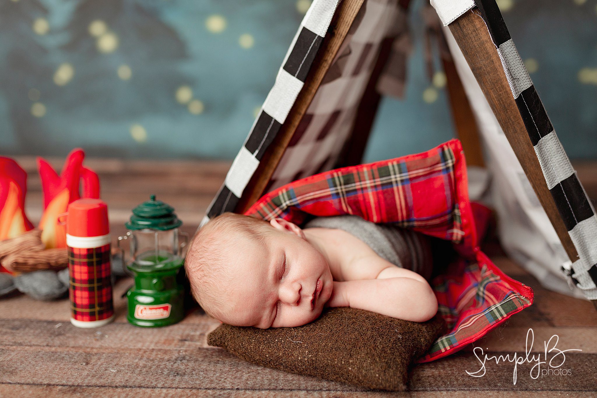 sherwood park newborn photographer studio