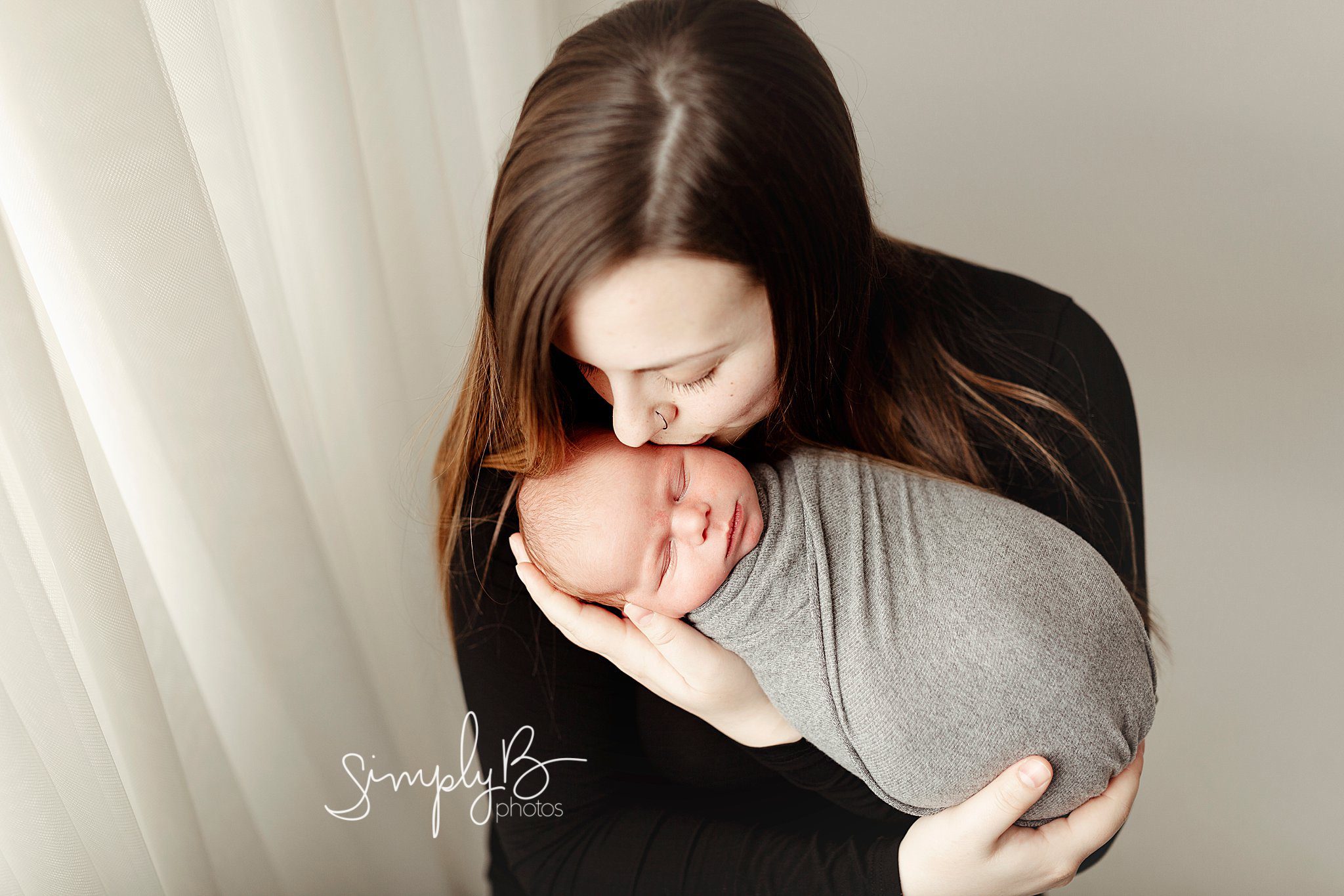 sherwood park newborn photographer studio