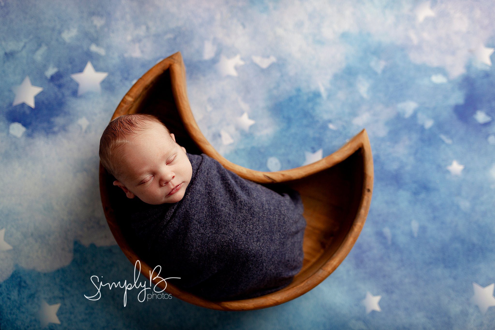 Edmonton newborn photographer studio